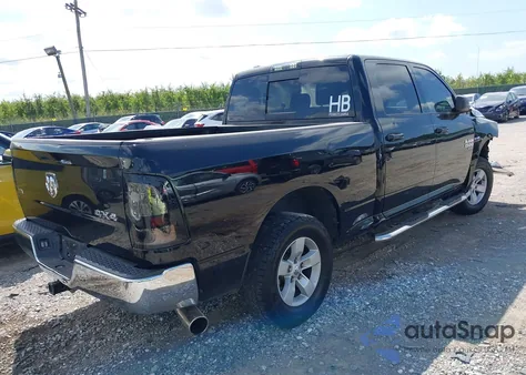 2020 Ram 1500 Classic Slt z USA, uszkodzony, nr VIN 1C6RR7TT1LS129442